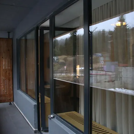 Ski-In/Ski-Out Apartment In Bakuriani Exterior photo
